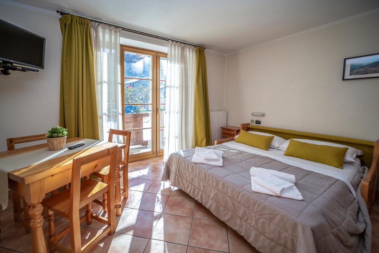 Residence Cascina Genzianella Oulx Zewnętrze zdjęcie